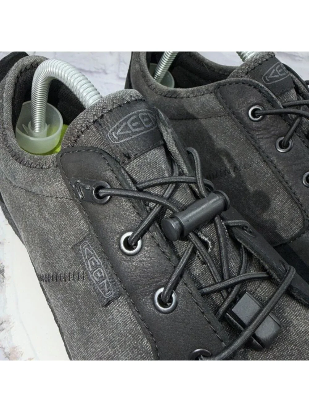 Keen Howser Low Mens Size 9.5 Gray Canvas Hiking Sneakers Shoes 1026145